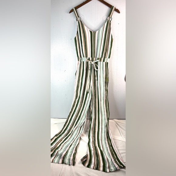 Derek Heart Pants - Derek Heart L Striped Jumpsuit O-Ring Straps Wide Leg Pocketed Jumpsuit in Green